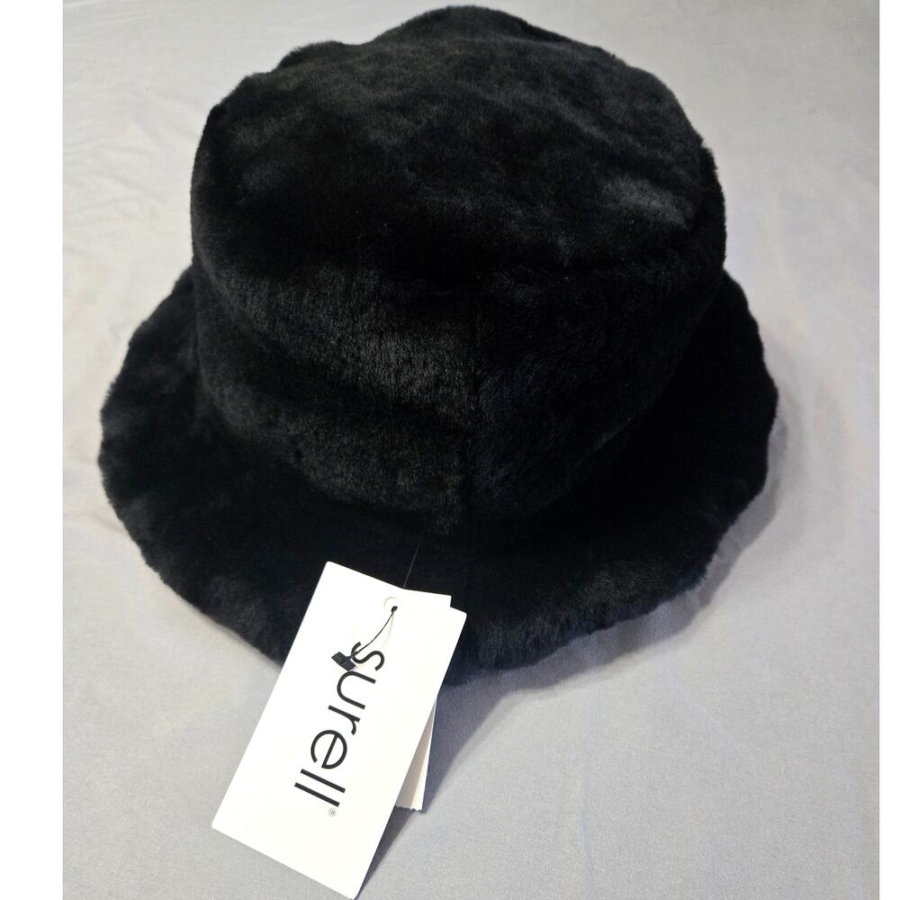 Surell Black Sheepskin Fur Bucket Hat